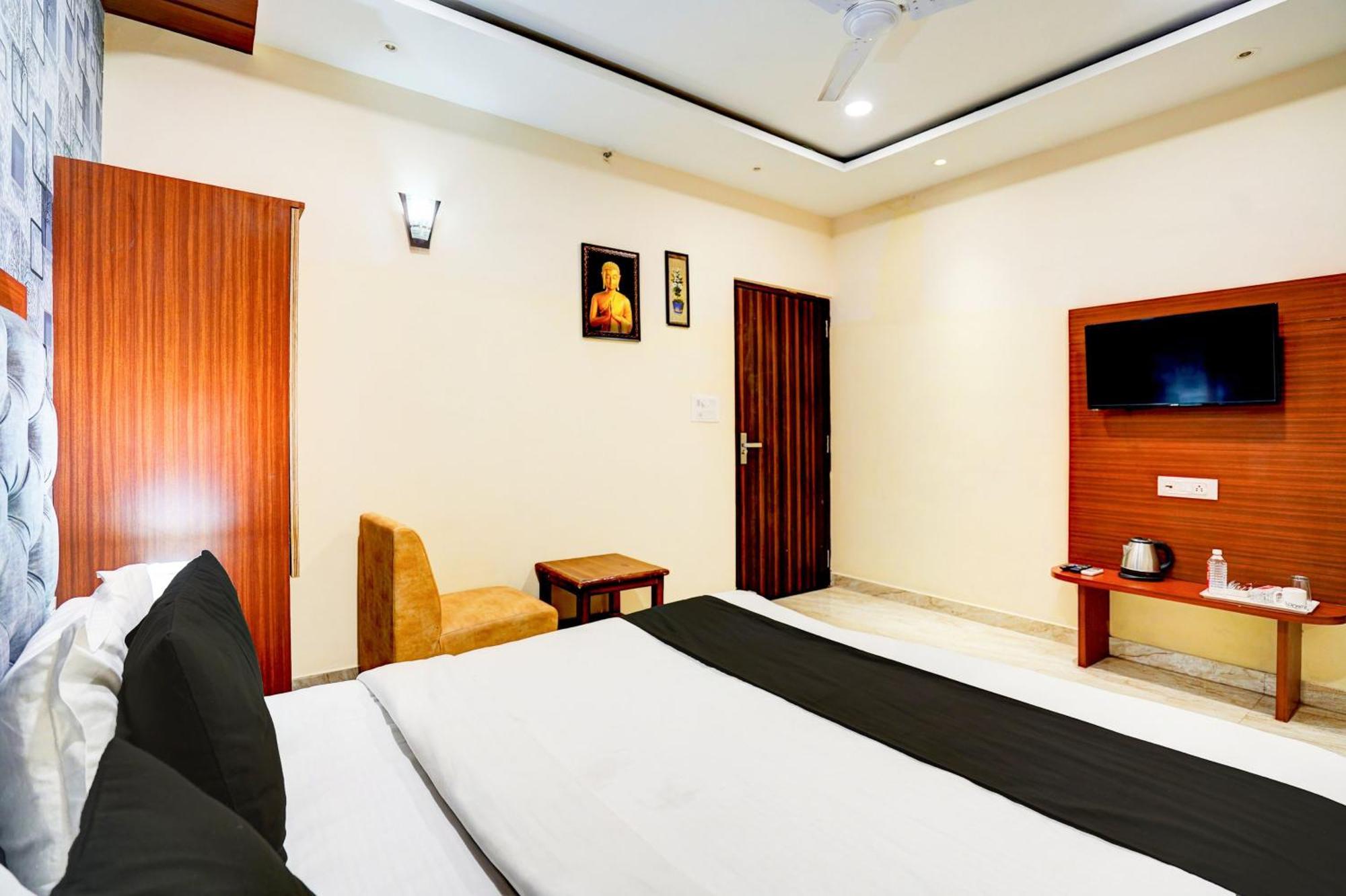 瓦拉纳西 Townhouse Ram Katora Near Vishwanath Temple Formerly Sv Grand酒店 外观 照片