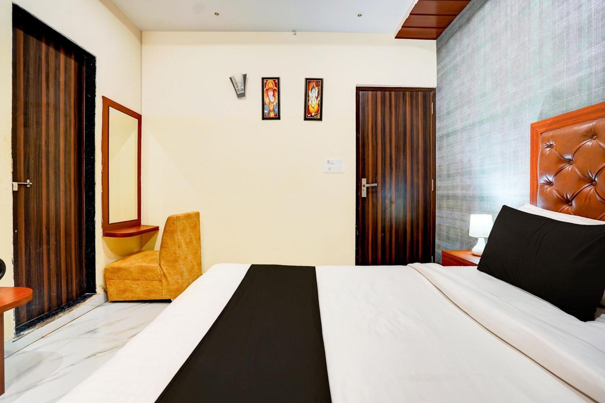 瓦拉纳西 Townhouse Ram Katora Near Vishwanath Temple Formerly Sv Grand酒店 外观 照片