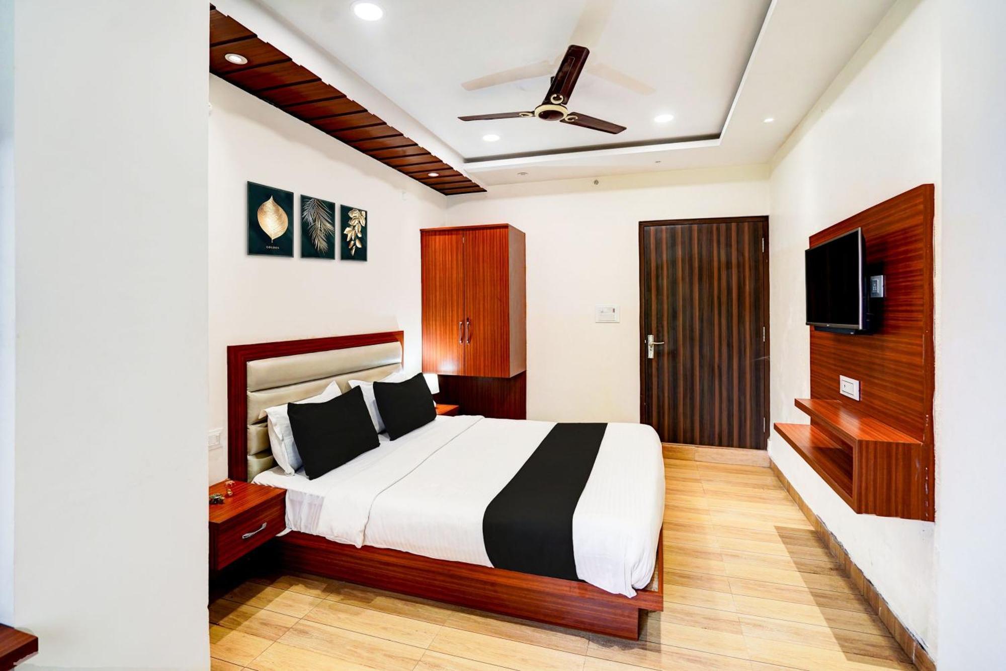 瓦拉纳西 Townhouse Ram Katora Near Vishwanath Temple Formerly Sv Grand酒店 外观 照片